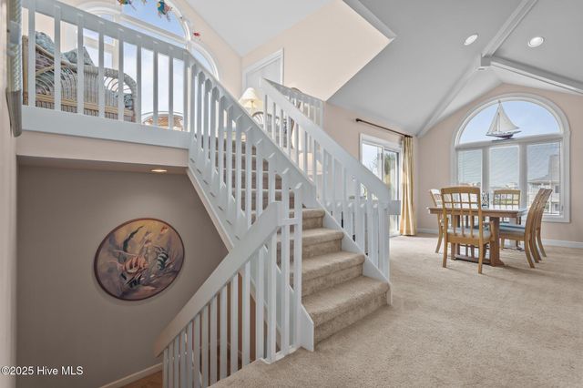 103 N Permuda Wynd Drive, N Topsail Beach, NC 28460