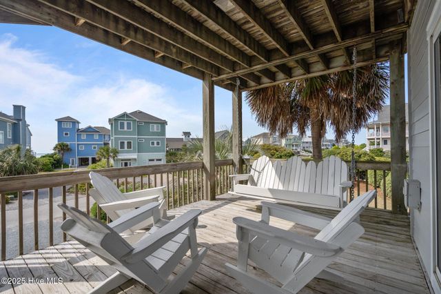 103 N Permuda Wynd Drive, N Topsail Beach, NC 28460
