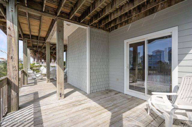 103 N Permuda Wynd Drive, N Topsail Beach, NC 28460