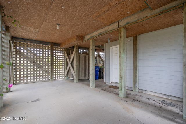 103 N Permuda Wynd Drive, N Topsail Beach, NC 28460