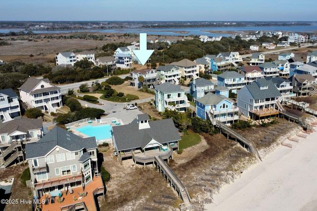 103 N Permuda Wynd Drive, N Topsail Beach, NC 28460