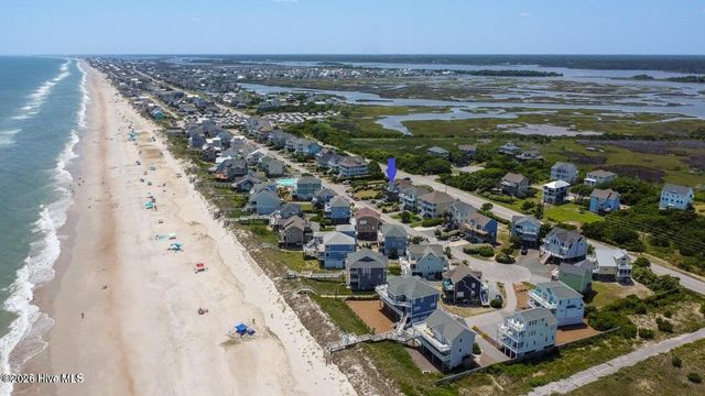 103 N Permuda Wynd Drive, N Topsail Beach, NC 28460