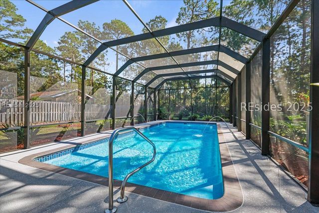 30 Sugaree Dr, Bluffton, SC 29910