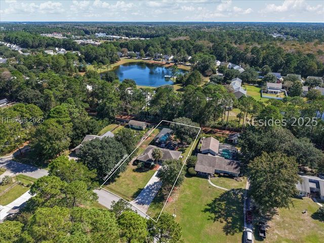 30 Sugaree Dr, Bluffton, SC 29910