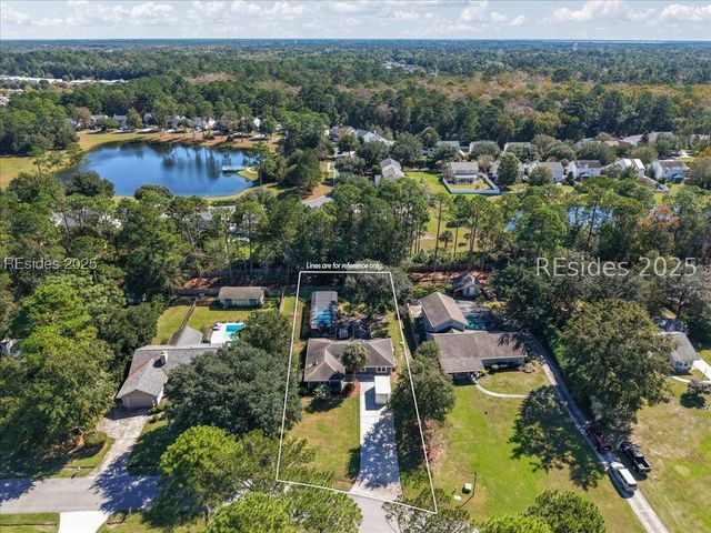 30 Sugaree Dr, Bluffton, SC 29910
