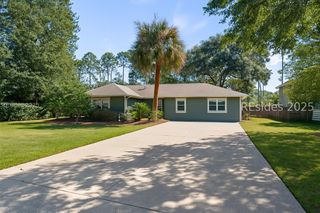 30 Sugaree Dr, Bluffton, SC 29910