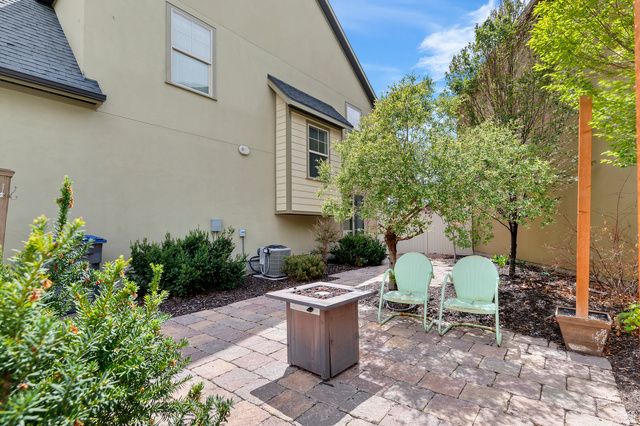 10572 S OZARKS DR, South Jordan, UT 84009