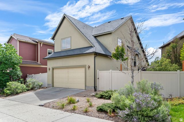 10572 S OZARKS DR, South Jordan, UT 84009