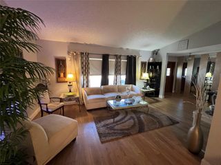 564 NW 113th Ter, Coral Springs, FL 33071