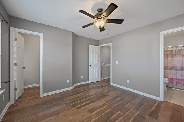 710 Flintlock Ct, Nashville, TN 37217