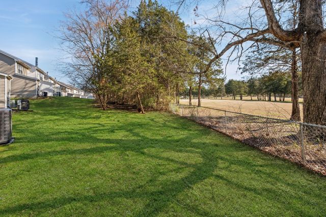 710 Flintlock Ct, Nashville, TN 37217