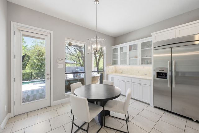 6728 Barcelona, Irving, TX 75039