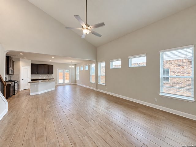 5922 Akin Place, San Antonio, TX 78261