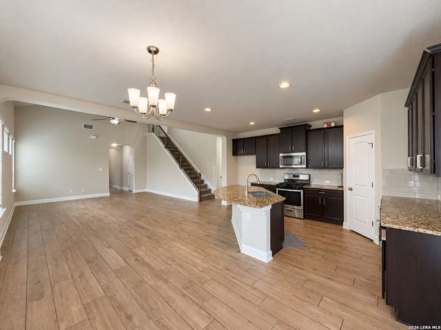 5922 Akin Place, San Antonio, TX 78261