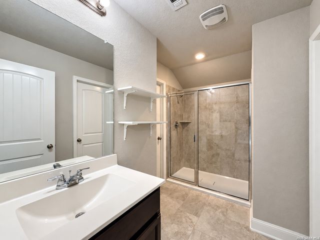 5922 Akin Place, San Antonio, TX 78261
