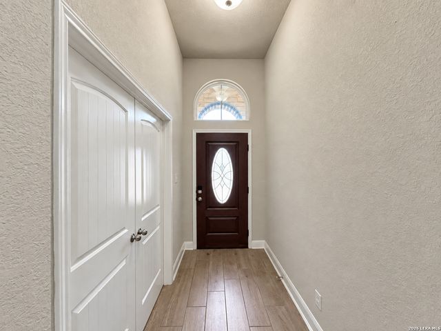 5922 Akin Place, San Antonio, TX 78261