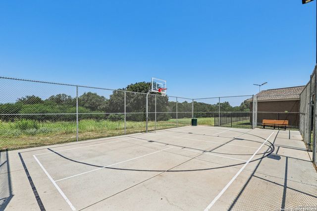 5922 Akin Place, San Antonio, TX 78261
