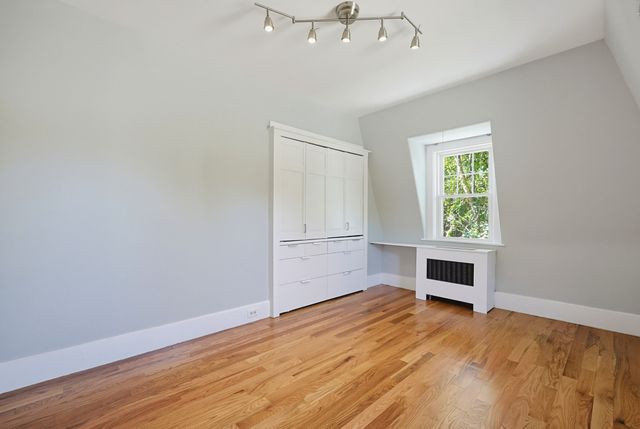 115 North Avenue, Natick, MA 01760