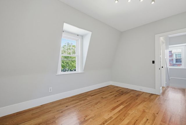 115 North Avenue, Natick, MA 01760