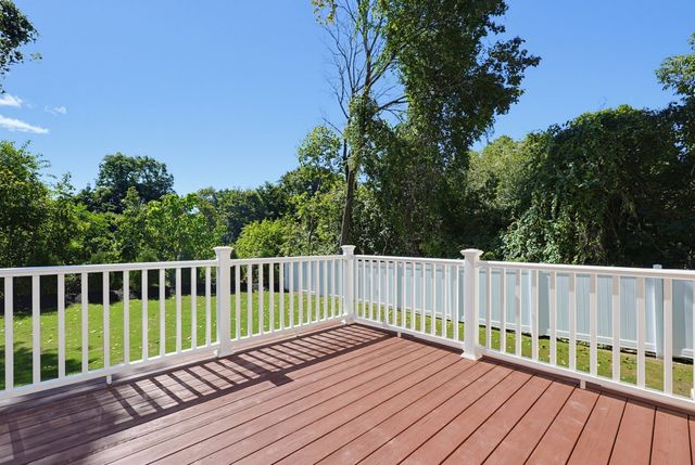 115 North Avenue, Natick, MA 01760
