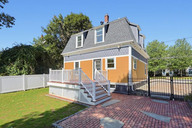 115 North Avenue, Natick, MA 01760