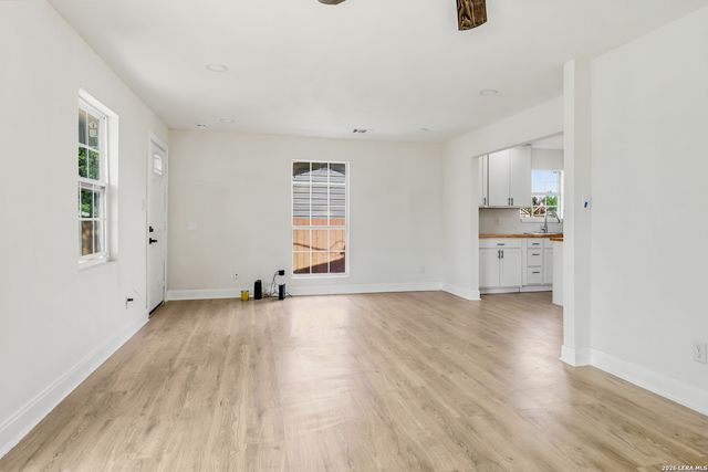 534 Aaron Place, San Antonio, TX 78221