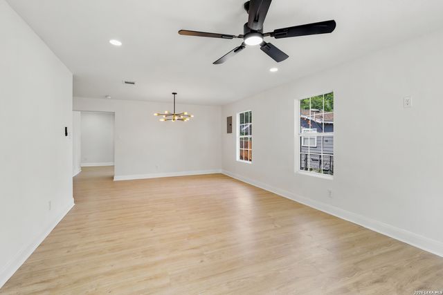 534 Aaron Place, San Antonio, TX 78221