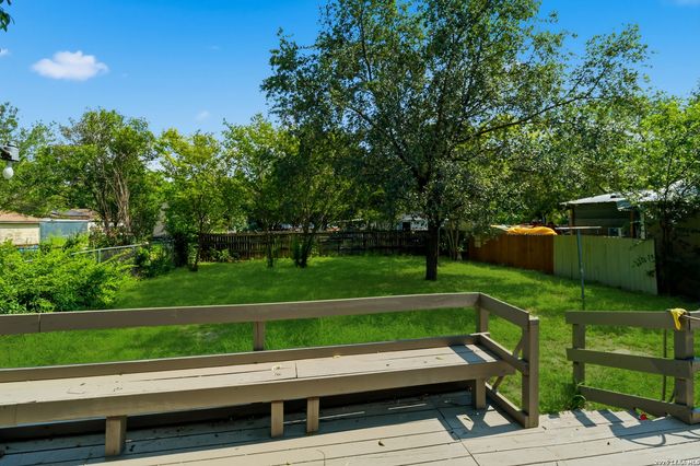 534 Aaron Place, San Antonio, TX 78221