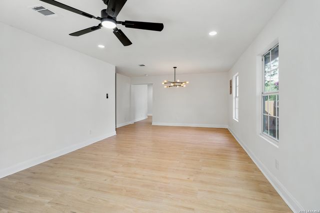 534 Aaron Place, San Antonio, TX 78221