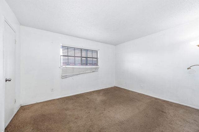6405 Westward Street 72, Houston, TX 77081