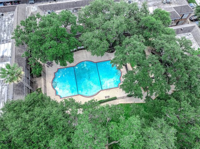 6405 Westward Street 72, Houston, TX 77081