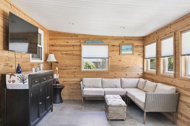 2804 Laurie Avenue, Panama City Beach, FL 32408