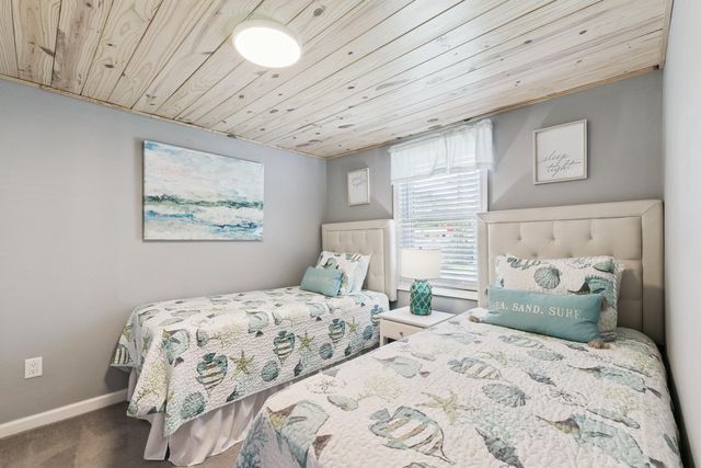 2804 Laurie Avenue, Panama City Beach, FL 32408