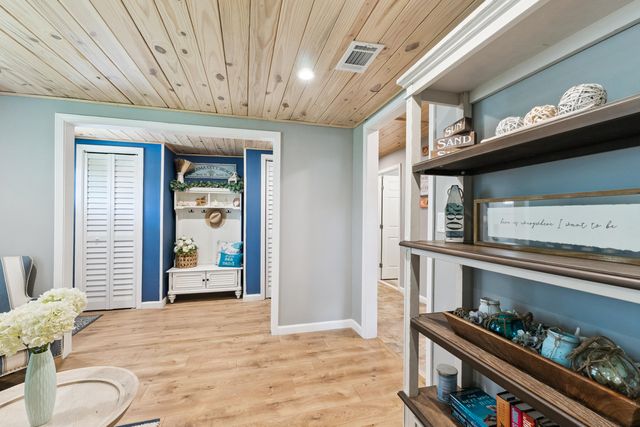 2804 Laurie Avenue, Panama City Beach, FL 32408