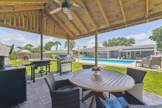 2804 Laurie Avenue, Panama City Beach, FL 32408