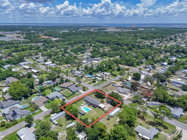 2804 Laurie Avenue, Panama City Beach, FL 32408