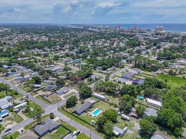 2804 Laurie Avenue, Panama City Beach, FL 32408