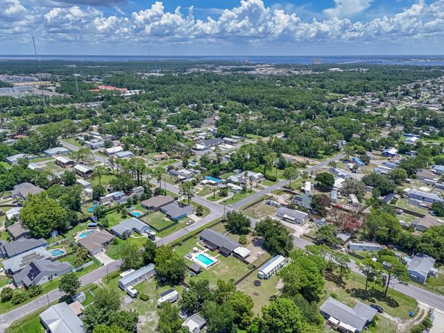 2804 Laurie Avenue, Panama City Beach, FL 32408
