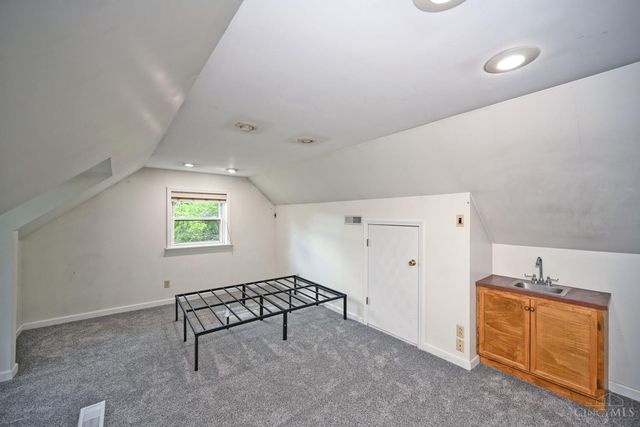 4176 Kugler Mill Road, Sycamore Twp, OH 45236