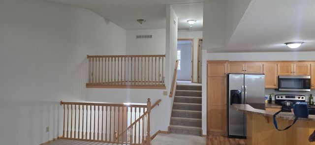 1875 Garden Way, Saint Paul, MN 55119