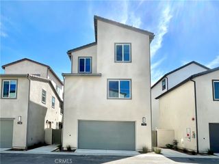 27312 Maverick Place, Valencia, CA 91381