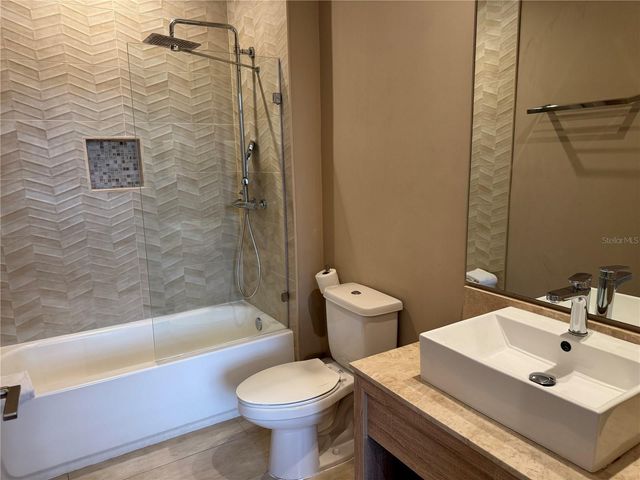 3060 ROCKEFELLER WAY 156, Kissimmee, FL 34747