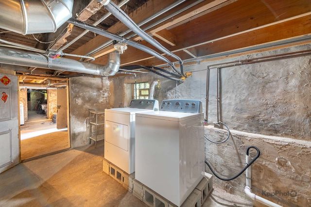 2937 S Keeley Street 1, Chicago, IL 60608