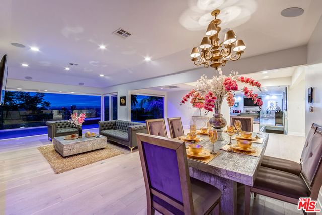 3490 Wonder View Place, Los Angeles, CA 90068