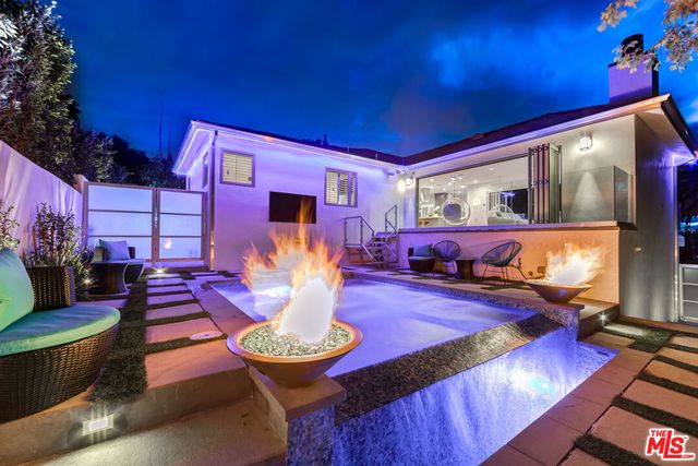 3490 Wonder View Place, Los Angeles, CA 90068