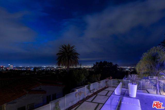 3490 Wonder View Place, Los Angeles, CA 90068