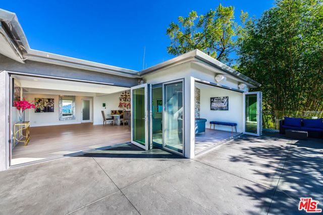 3490 Wonder View Place, Los Angeles, CA 90068