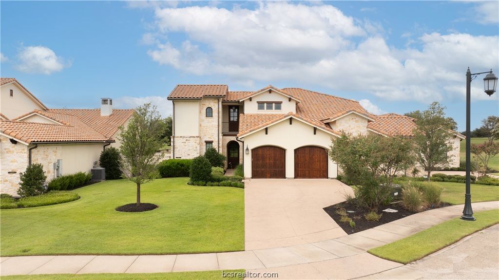 4231 Villaggio Court, Bryan, TX 77802 — exterior