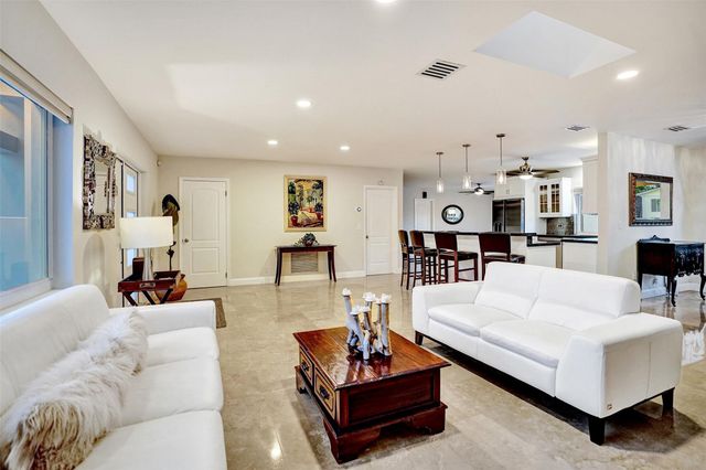 2805 NE 29th Street, Fort Lauderdale, FL 33306