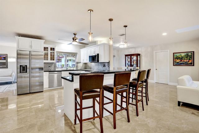 2805 NE 29th Street, Fort Lauderdale, FL 33306